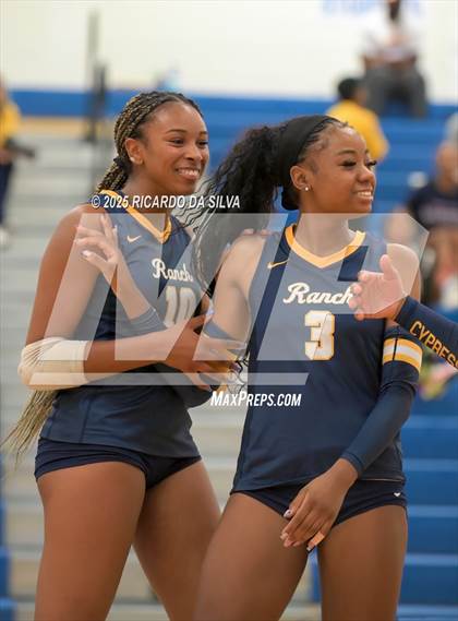 Thumbnail 2 in Cypress Ranch vs. Dawson (KISD/CFISD Tournament - Gold Final) photogallery.