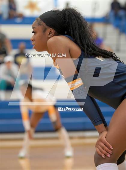 Thumbnail 3 in Cypress Ranch vs. Dawson (KISD/CFISD Tournament - Gold Final) photogallery.