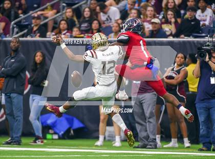 Thumbnail 1 in Clear Lake vs Summer Creek (UIL 6A Area Playoff) photogallery.