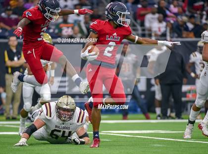 Thumbnail 2 in Clear Lake vs Summer Creek (UIL 6A Area Playoff) photogallery.