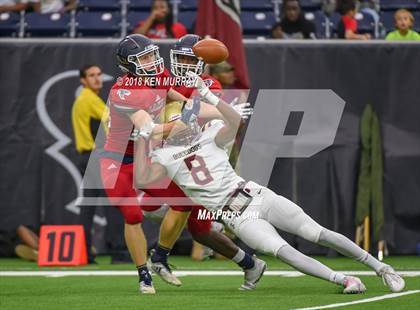 Thumbnail 1 in Clear Lake vs Summer Creek (UIL 6A Area Playoff) photogallery.