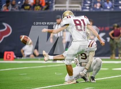 Thumbnail 3 in Clear Lake vs Summer Creek (UIL 6A Area Playoff) photogallery.