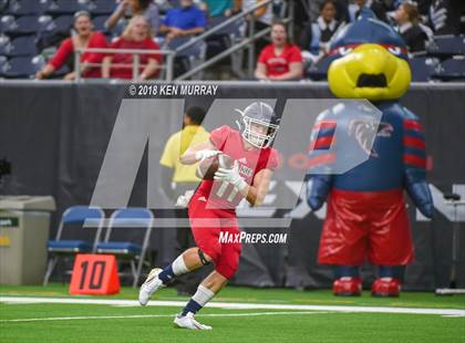 Thumbnail 3 in Clear Lake vs Summer Creek (UIL 6A Area Playoff) photogallery.