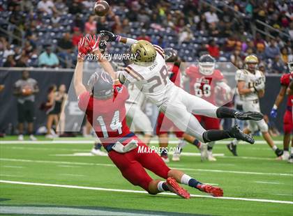 Thumbnail 2 in Clear Lake vs Summer Creek (UIL 6A Area Playoff) photogallery.