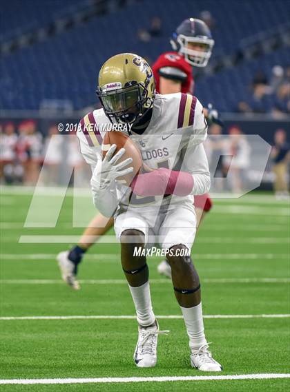 Thumbnail 2 in Clear Lake vs Summer Creek (UIL 6A Area Playoff) photogallery.