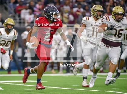 Thumbnail 3 in Clear Lake vs Summer Creek (UIL 6A Area Playoff) photogallery.