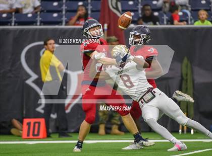 Thumbnail 3 in Clear Lake vs Summer Creek (UIL 6A Area Playoff) photogallery.