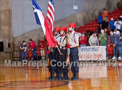 Thumbnail 1 in MacArthur vs. Duncanville (5A Region 1 Final) photogallery.