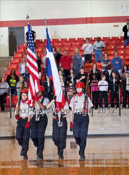 Thumbnail 1 in MacArthur vs. Duncanville (5A Region 1 Final) photogallery.