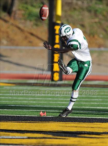 Thumbnail 3 in King's Academy vs. Sacred Heart Cathedral (CIF CCS Small School Division Playoffs) photogallery.