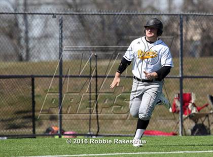 Thumbnail 2 in Crandall vs Gainesville photogallery.
