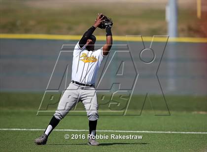 Thumbnail 3 in Crandall vs Gainesville photogallery.