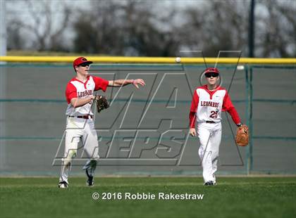 Thumbnail 3 in Crandall vs Gainesville photogallery.