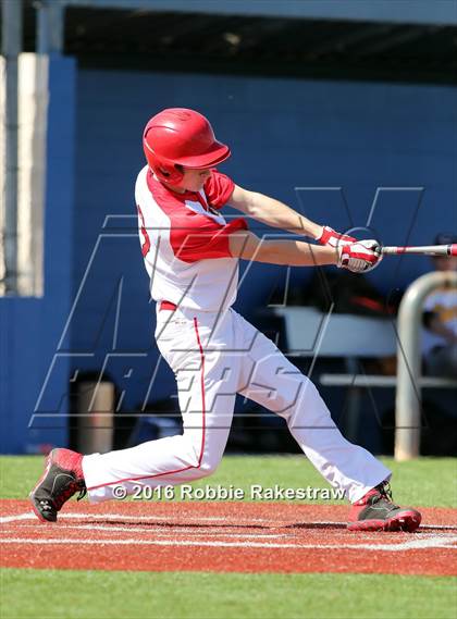 Thumbnail 1 in Crandall vs Gainesville photogallery.