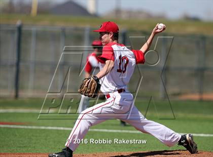 Thumbnail 1 in Crandall vs Gainesville photogallery.