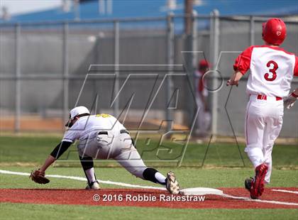 Thumbnail 2 in Crandall vs Gainesville photogallery.