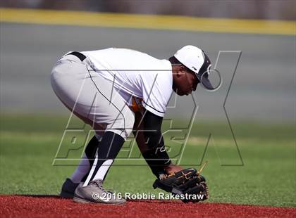 Thumbnail 3 in Crandall vs Gainesville photogallery.