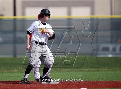 Thumbnail 2 in Crandall vs Gainesville photogallery.