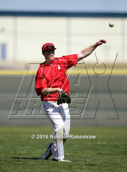 Thumbnail 3 in Crandall vs Gainesville photogallery.