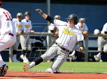 Thumbnail 1 in Crandall vs Gainesville photogallery.