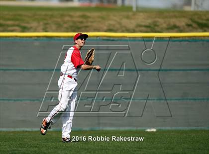 Thumbnail 1 in Crandall vs Gainesville photogallery.