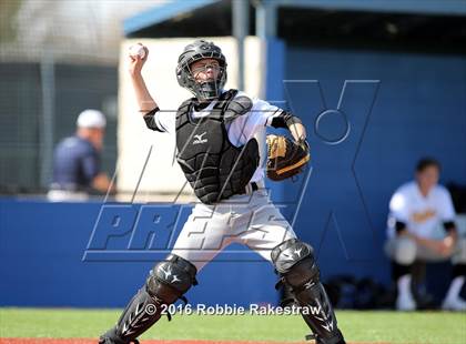 Thumbnail 1 in Crandall vs Gainesville photogallery.