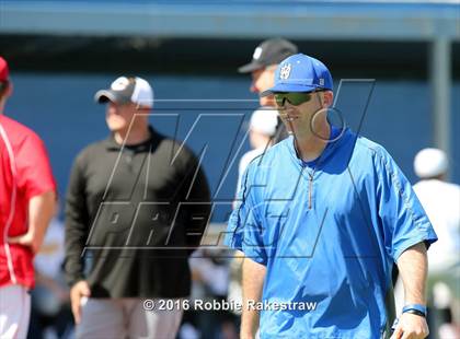 Thumbnail 3 in Crandall vs Gainesville photogallery.