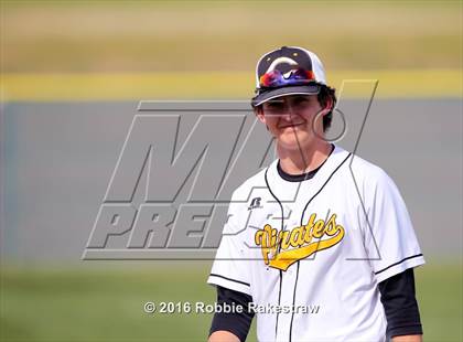 Thumbnail 1 in Crandall vs Gainesville photogallery.