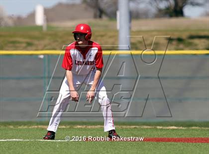 Thumbnail 1 in Crandall vs Gainesville photogallery.