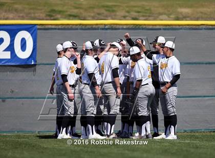 Thumbnail 1 in Crandall vs Gainesville photogallery.