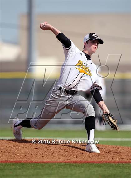 Thumbnail 3 in Crandall vs Gainesville photogallery.