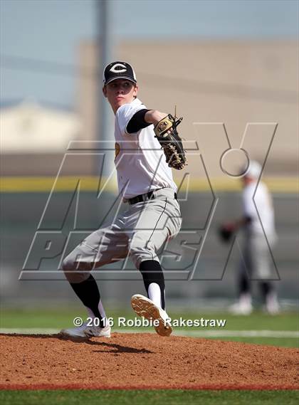 Thumbnail 1 in Crandall vs Gainesville photogallery.