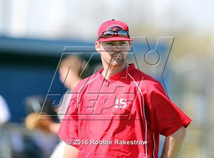 Thumbnail 1 in Crandall vs Gainesville photogallery.