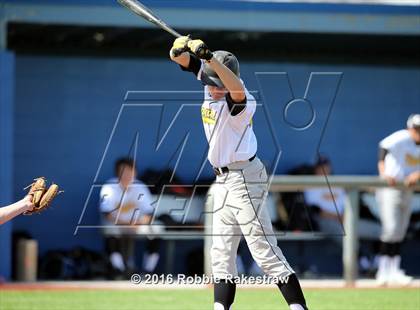 Thumbnail 1 in Crandall vs Gainesville photogallery.