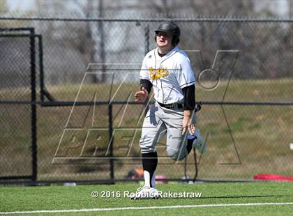 Thumbnail 3 in Crandall vs Gainesville photogallery.