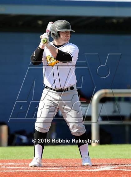 Thumbnail 2 in Crandall vs Gainesville photogallery.