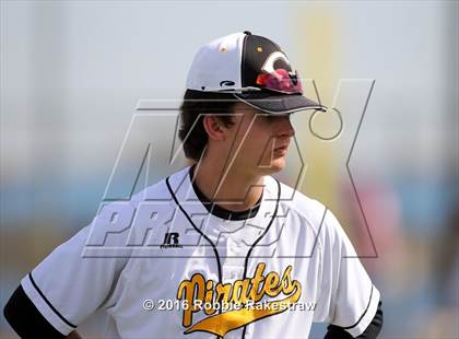 Thumbnail 1 in Crandall vs Gainesville photogallery.
