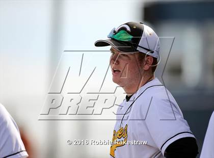 Thumbnail 3 in Crandall vs Gainesville photogallery.