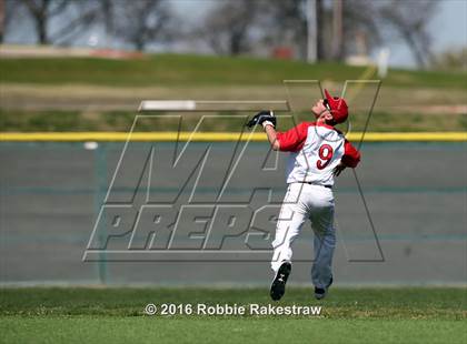 Thumbnail 3 in Crandall vs Gainesville photogallery.