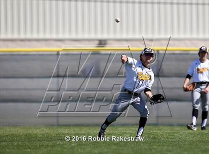 Thumbnail 3 in Crandall vs Gainesville photogallery.