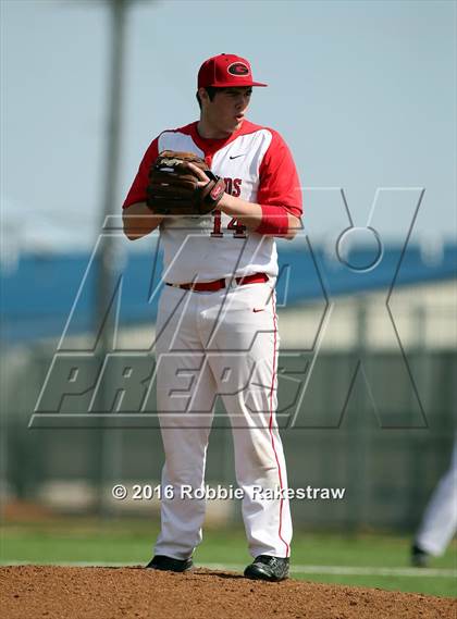 Thumbnail 1 in Crandall vs Gainesville photogallery.