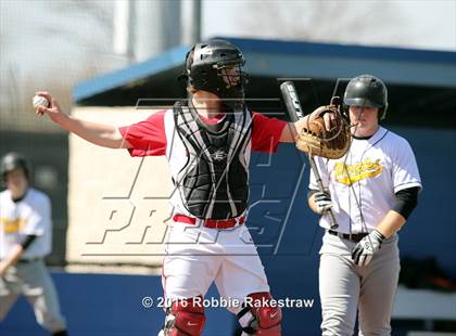 Thumbnail 1 in Crandall vs Gainesville photogallery.