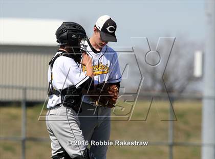 Thumbnail 2 in Crandall vs Gainesville photogallery.