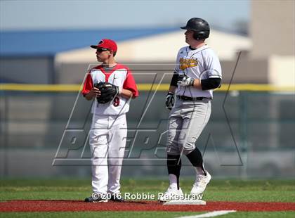 Thumbnail 1 in Crandall vs Gainesville photogallery.