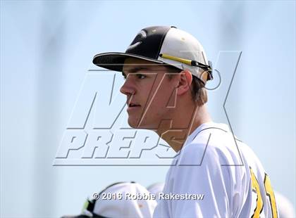 Thumbnail 3 in Crandall vs Gainesville photogallery.