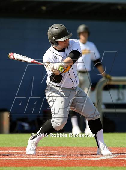 Thumbnail 3 in Crandall vs Gainesville photogallery.
