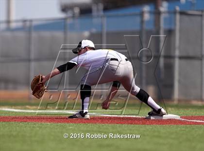 Thumbnail 3 in Crandall vs Gainesville photogallery.