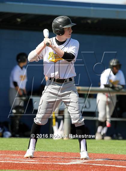 Thumbnail 3 in Crandall vs Gainesville photogallery.