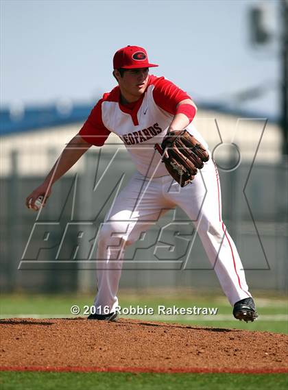 Thumbnail 1 in Crandall vs Gainesville photogallery.