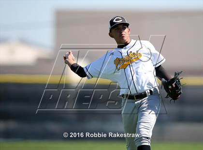 Thumbnail 2 in Crandall vs Gainesville photogallery.